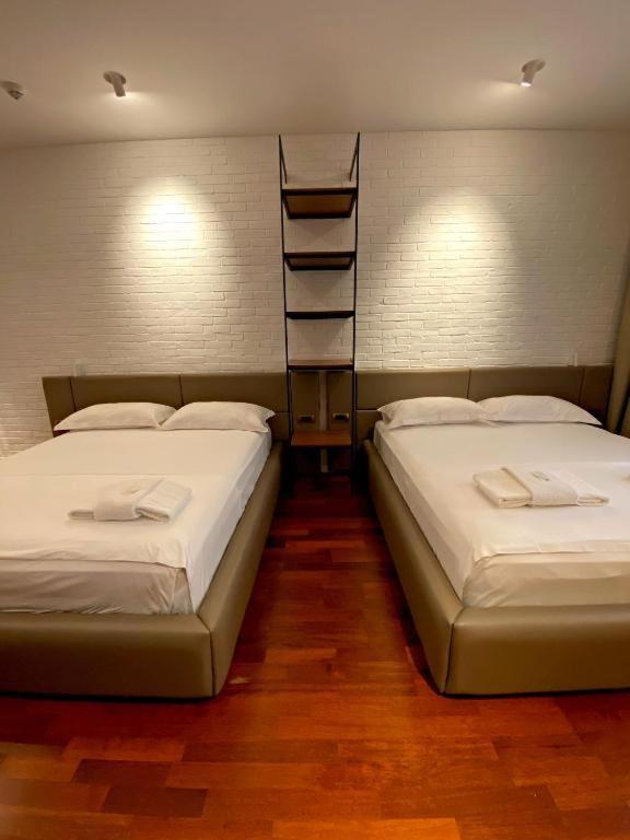 Crown Boutique Hotel Дуррес Экстерьер фото
